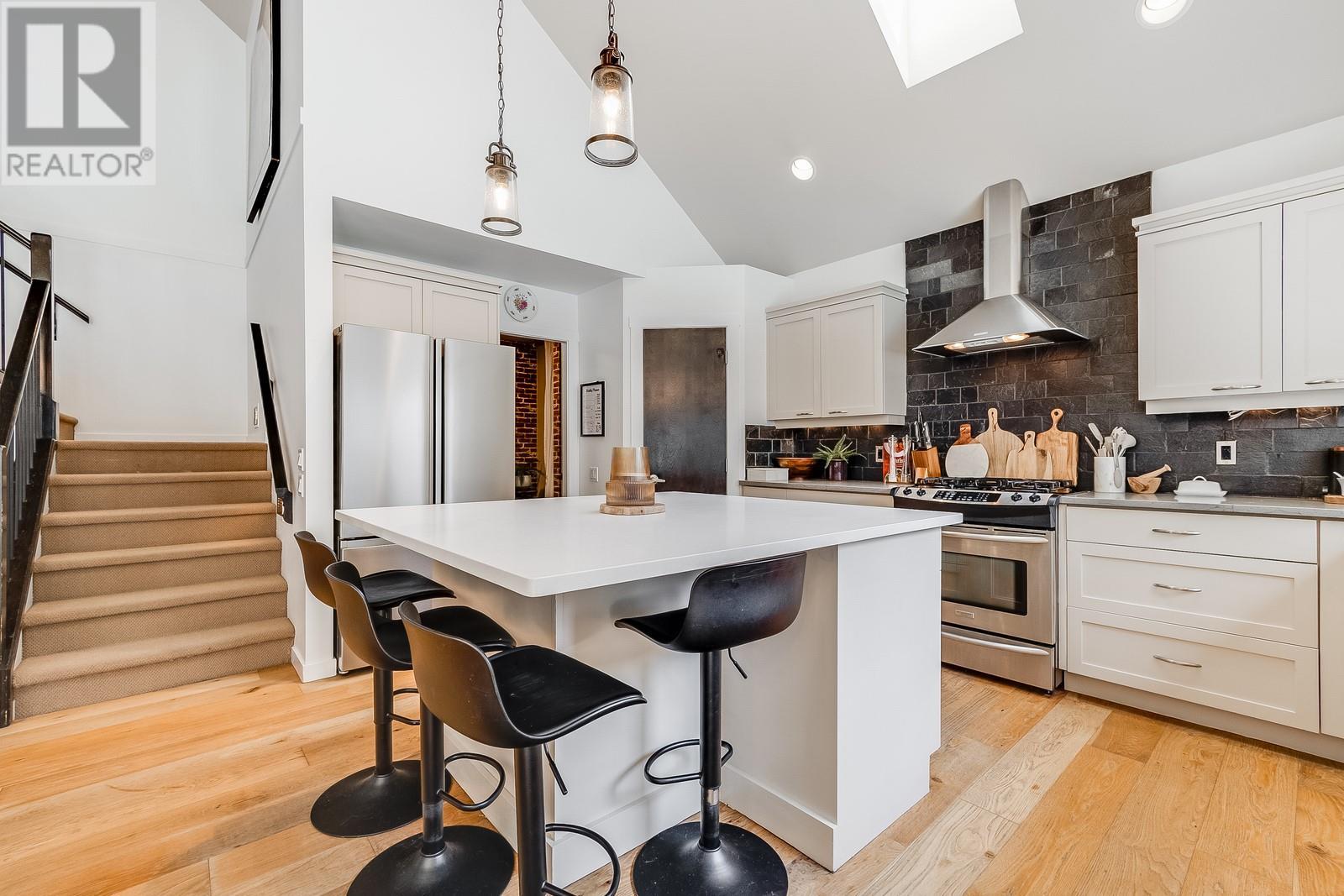 985 Paret Crescent, Kelowna, British Columbia  V1W 4X9 - Photo 17 - 10351923