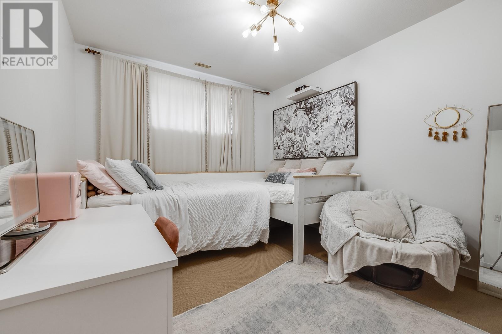 985 Paret Crescent, Kelowna, British Columbia  V1W 4X9 - Photo 46 - 10351923