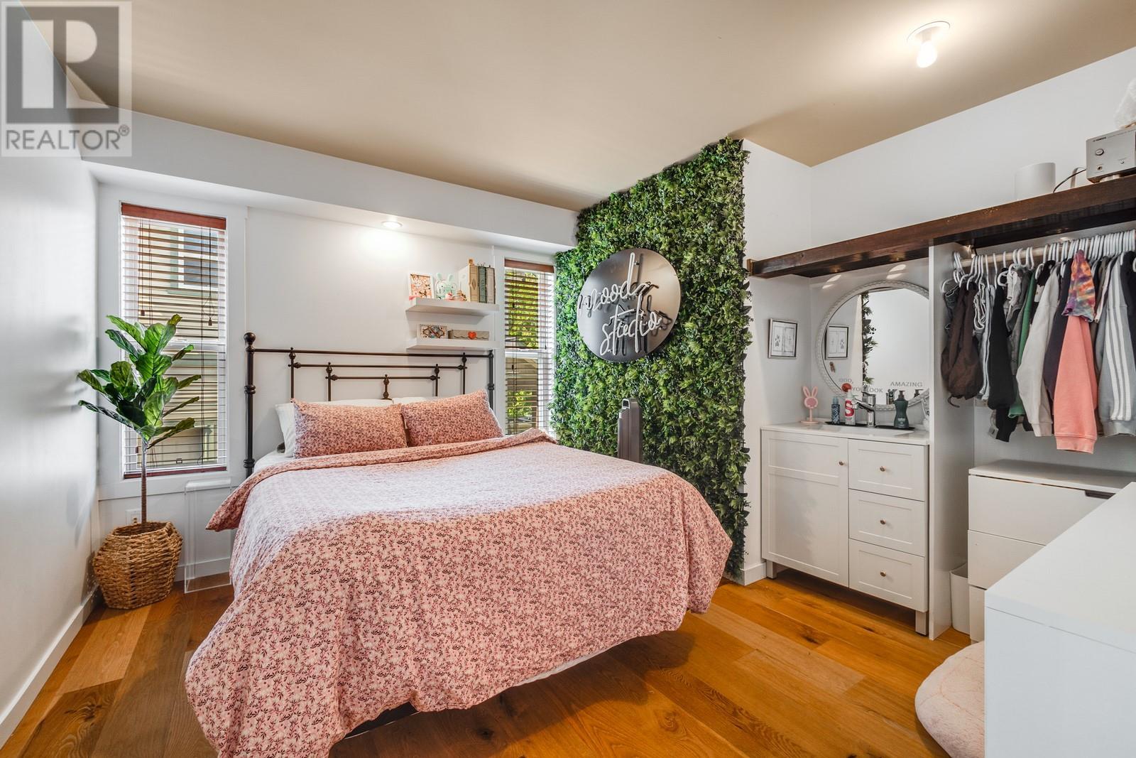 985 Paret Crescent, Kelowna, British Columbia  V1W 4X9 - Photo 55 - 10351923