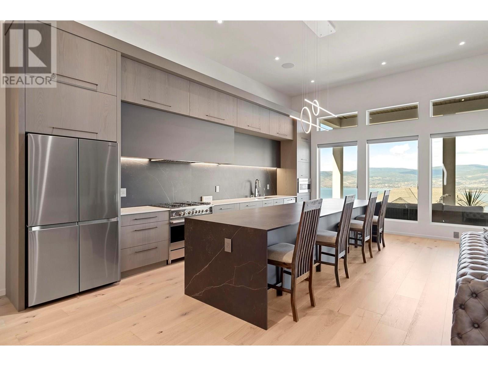5546 Upper Mission Drive, Kelowna, British Columbia  V1W 5M4 - Photo 17 - 10352257