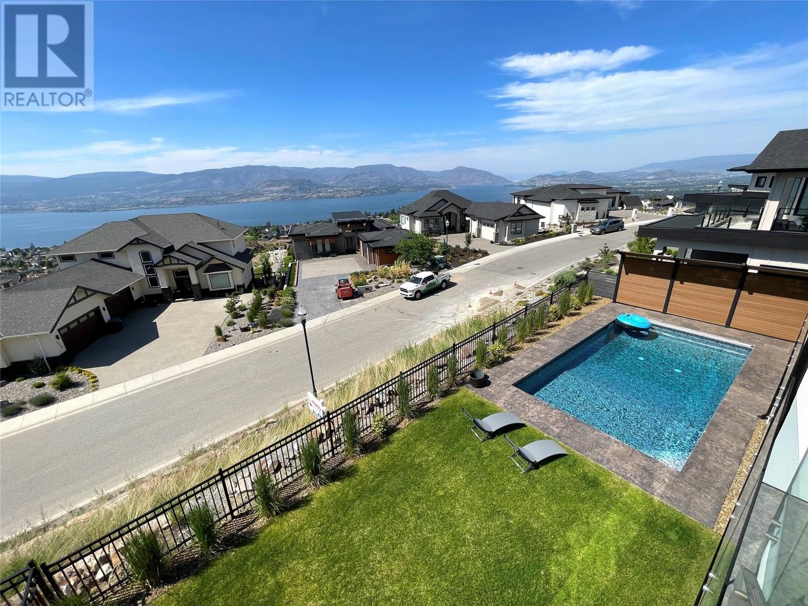 5546 Upper Mission Drive, Kelowna, British Columbia  V1W 5M4 - Photo 2 - 10352257