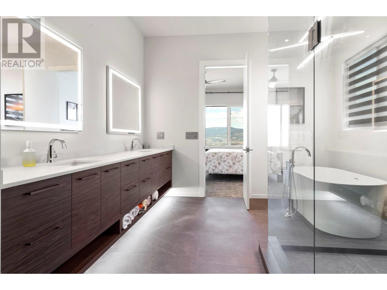 5546 Upper Mission Drive, Kelowna, British Columbia  V1W 5M4 - Photo 30 - 10352257