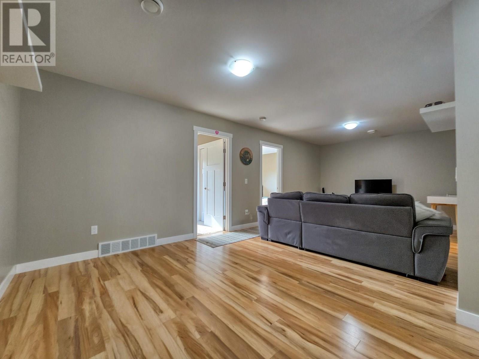 989 Swansea View Road Unit# 22, Windermere, British Columbia  V0A 1K3 - Photo 39 - 10351645