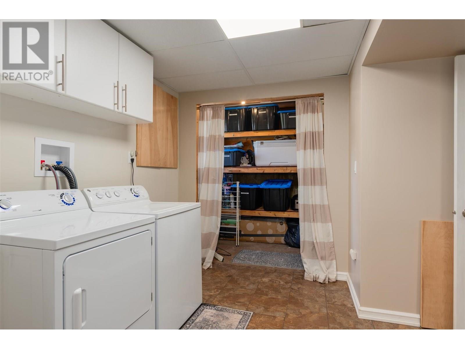 99 Johnson Road, Fruitvale, British Columbia  V0G 1L0 - Photo 25 - 10352184