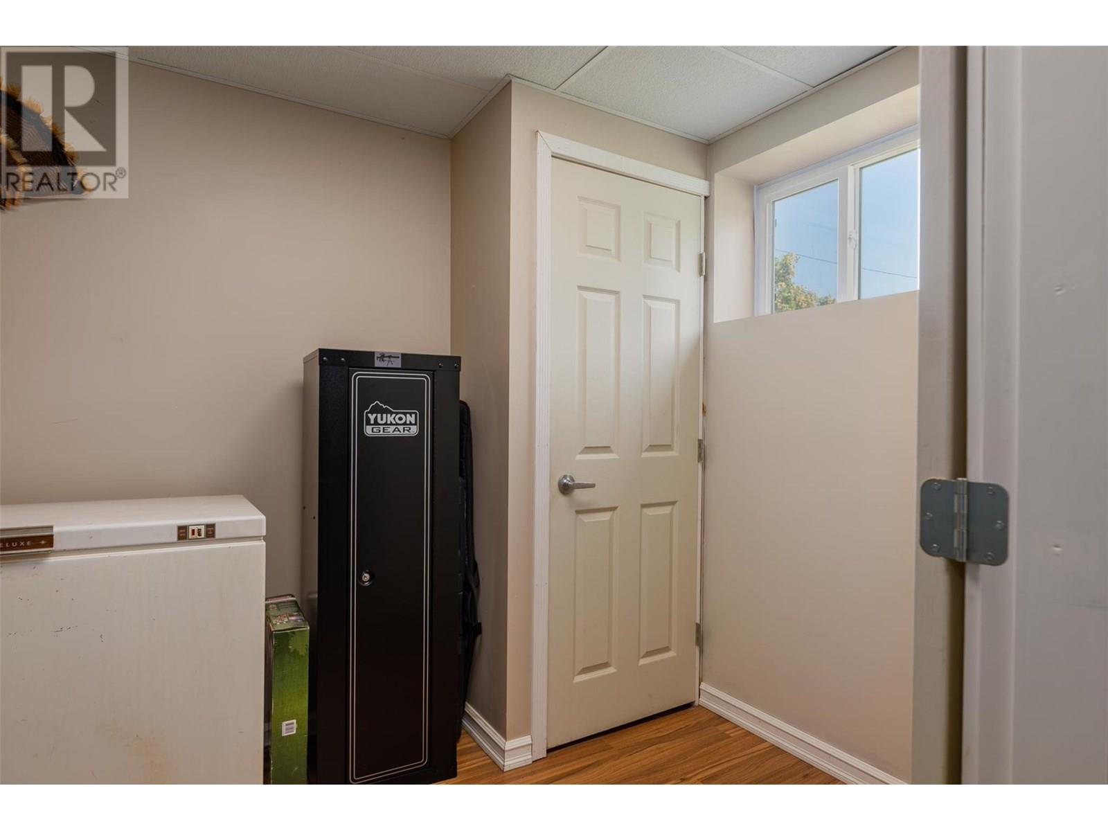 99 Johnson Road, Fruitvale, British Columbia  V0G 1L0 - Photo 27 - 10352184