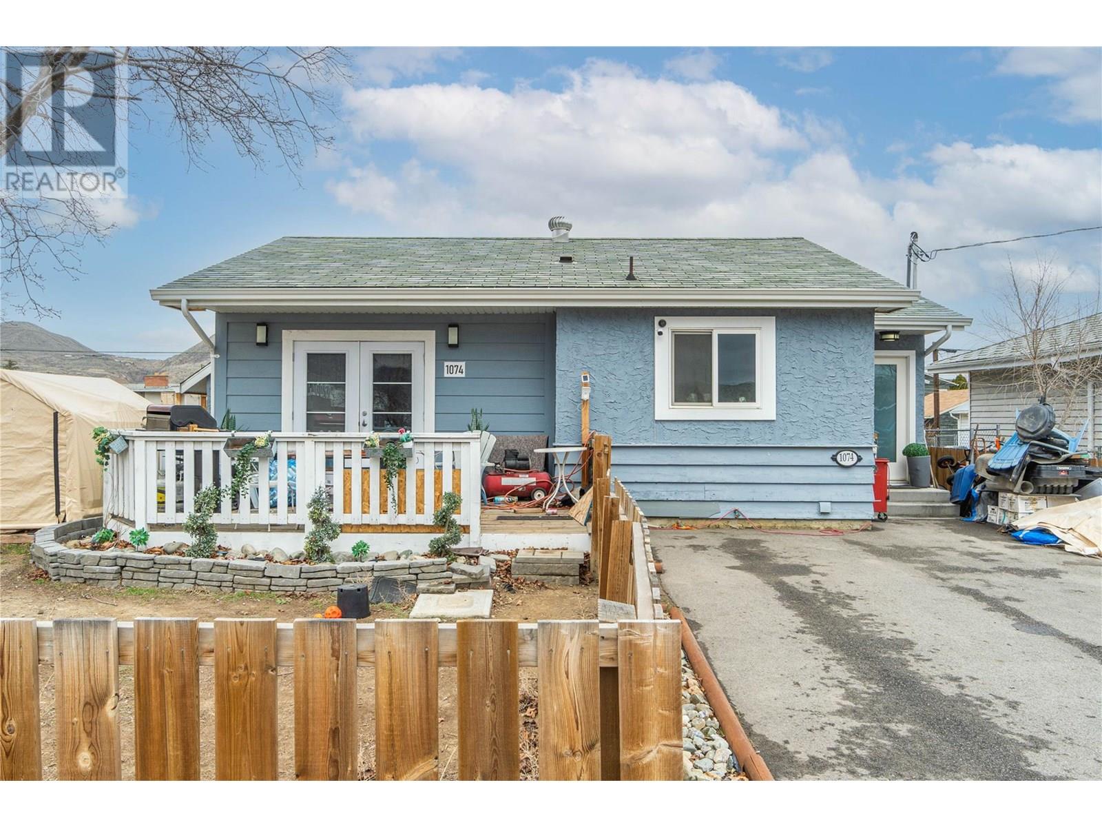 1074 Surrey Avenue, Kamloops, British Columbia  V2B 1R2 - Photo 3 - 10352264