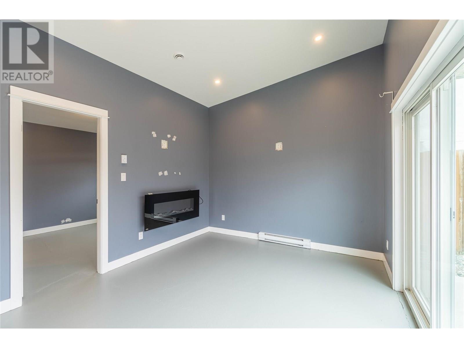1074 Surrey Avenue, Kamloops, British Columbia  V2B 1R2 - Photo 33 - 10352264