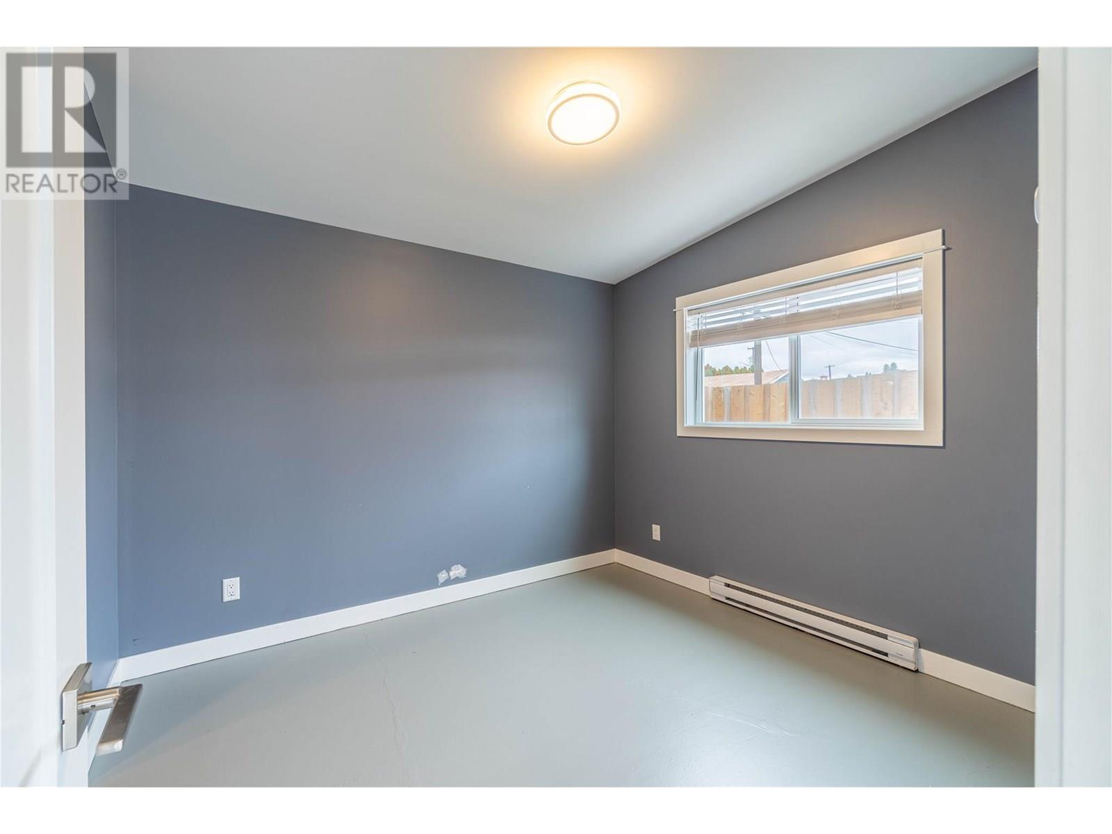 1074 Surrey Avenue, Kamloops, British Columbia  V2B 1R2 - Photo 37 - 10352264