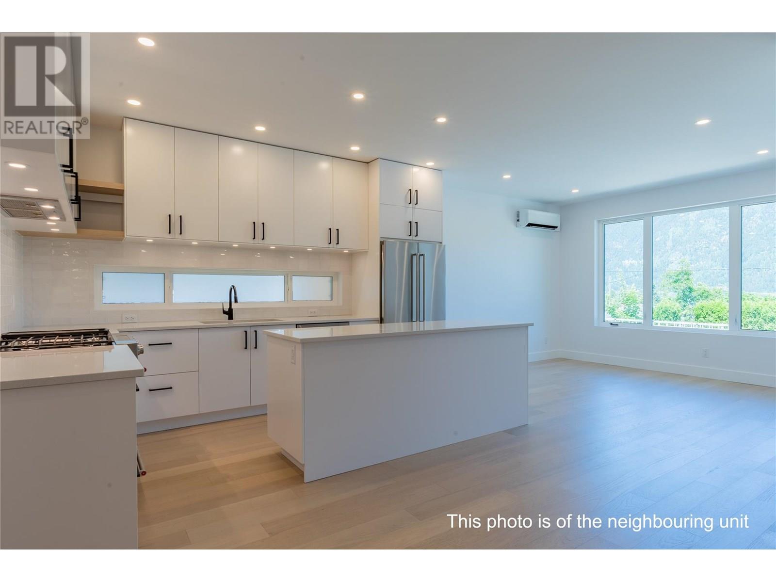 518 Robson Street Unit# A, Nelson, British Columbia  V1L 5A7 - Photo 3 - 10352162