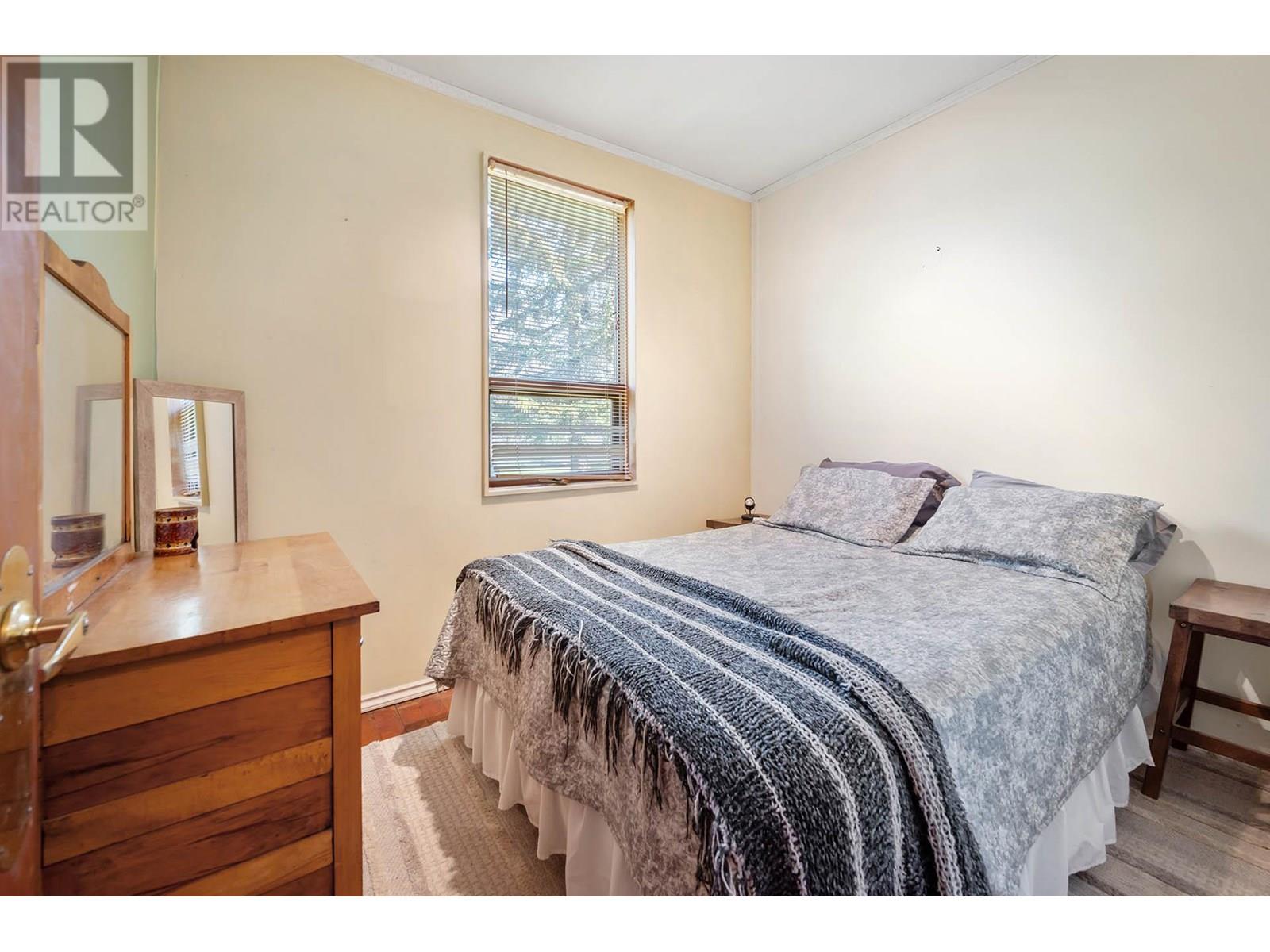 3215 Yellowhead Highway, Barriere, British Columbia  V0E 2E0 - Photo 26 - 10352207