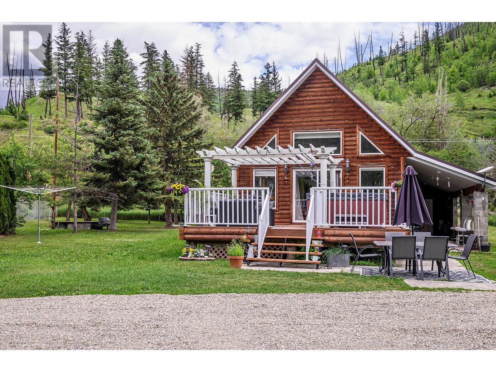 3215 Yellowhead Highway, Barriere, British Columbia  V0E 2E0 - Photo 51 - 10352207
