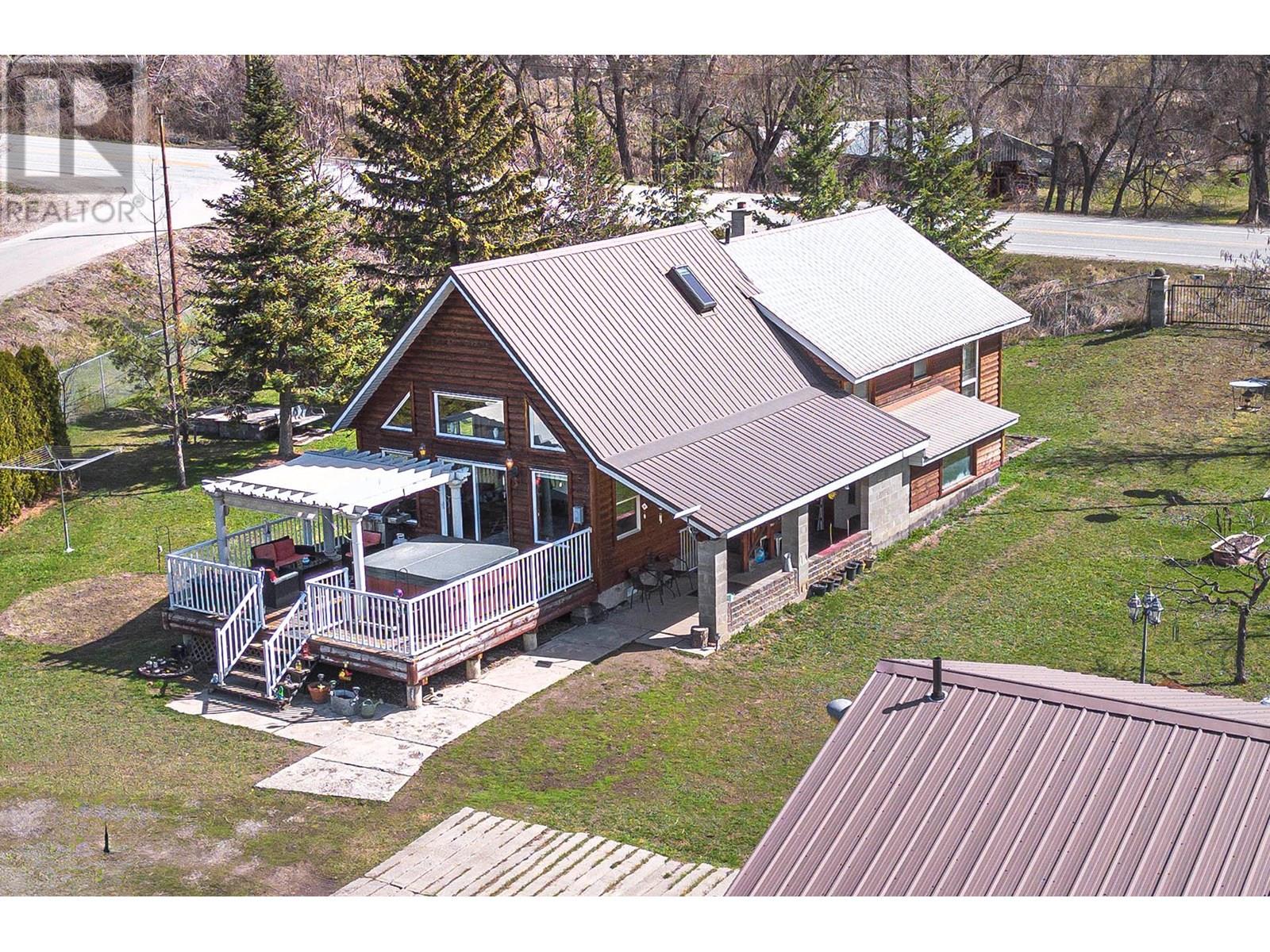 3215 Yellowhead Highway, Barriere, British Columbia  V0E 2E0 - Photo 60 - 10352207