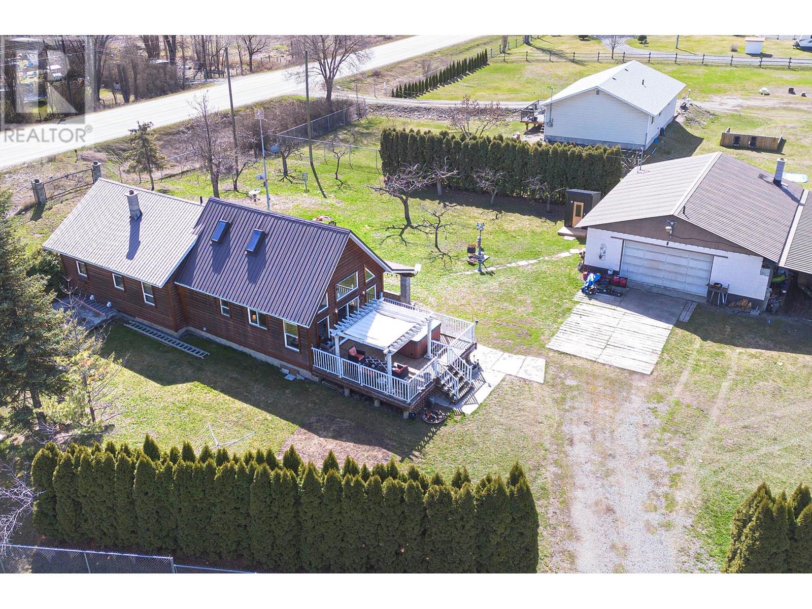 3215 Yellowhead Highway, Barriere, British Columbia  V0E 2E0 - Photo 63 - 10352207