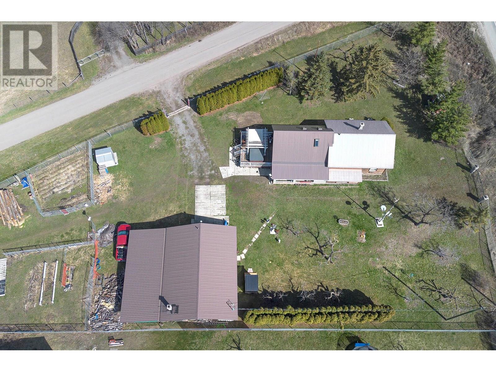 3215 Yellowhead Highway, Barriere, British Columbia  V0E 2E0 - Photo 67 - 10352207