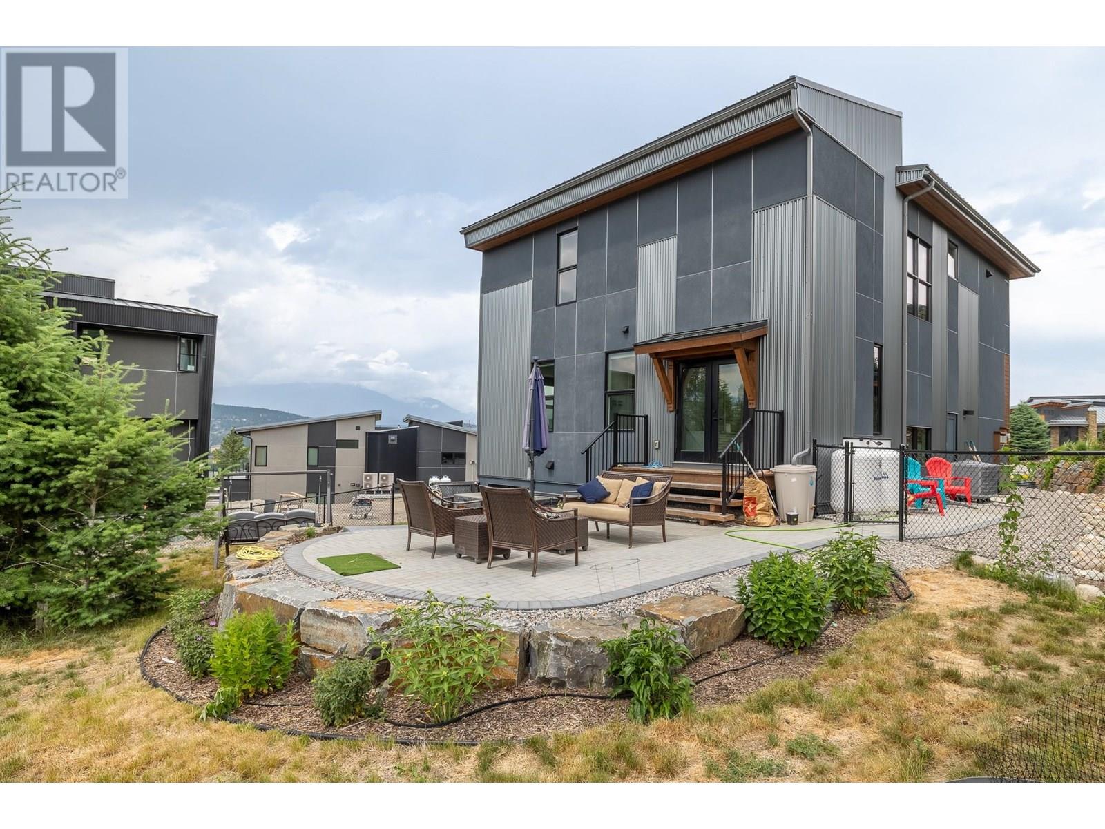 4760 Deer Ridge Road, Windermere, British Columbia  V0A 1K3 - Photo 3 - 10352141