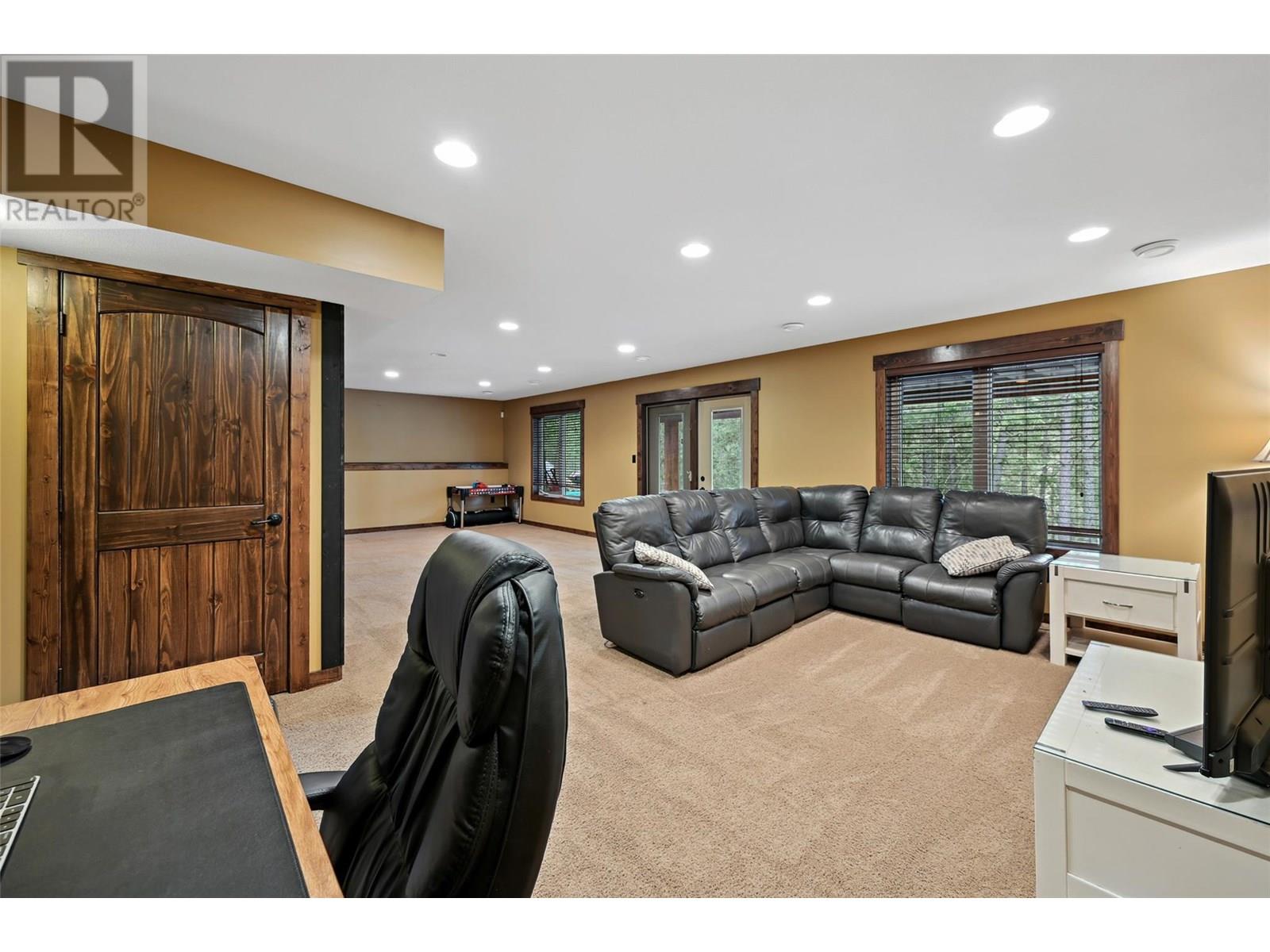 2522 Cobblestone Trail, Invermere, British Columbia  V0A 1K6 - Photo 33 - 10351410