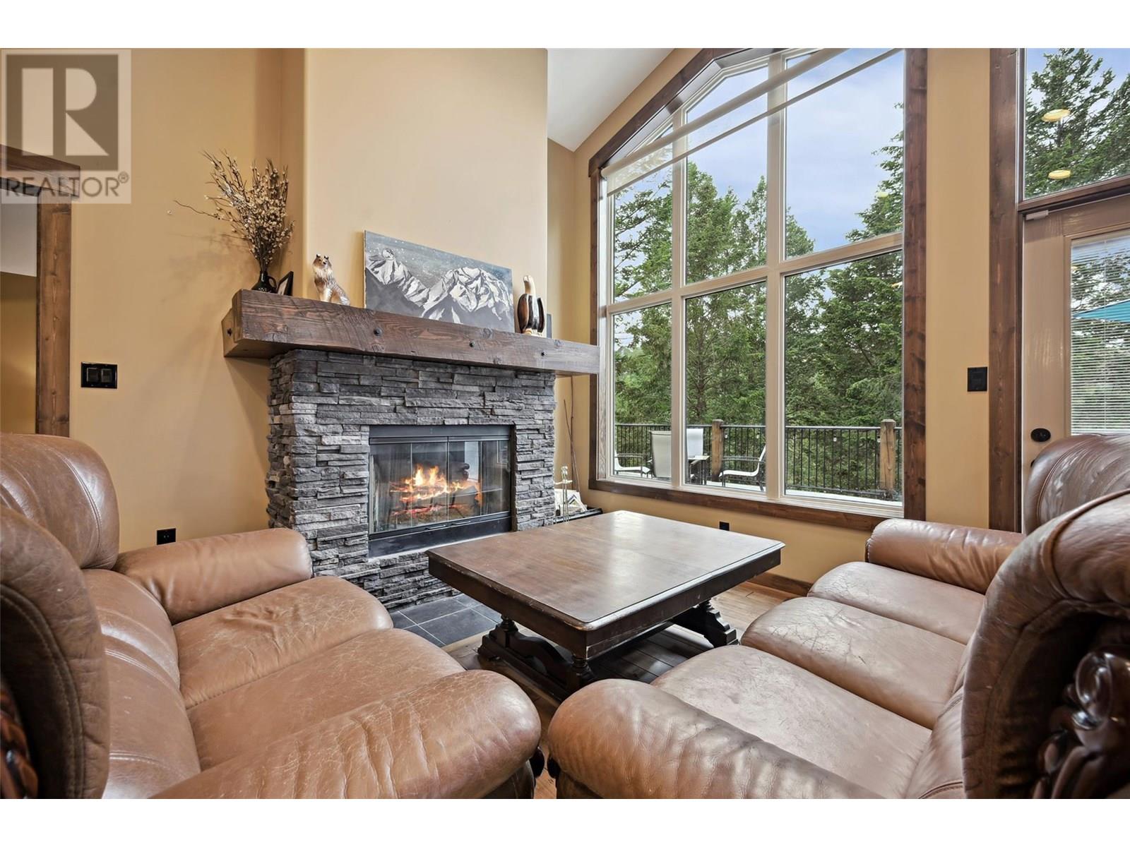 2522 Cobblestone Trail, Invermere, British Columbia  V0A 1K6 - Photo 6 - 10351410