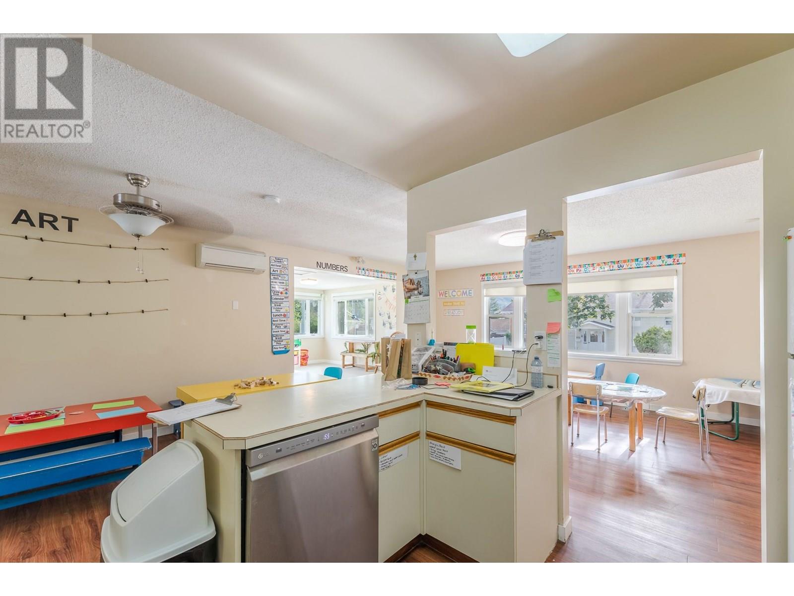 96 Yorkton Avenue, Penticton, British Columbia  V2A 3V1 - Photo 13 - 10352171