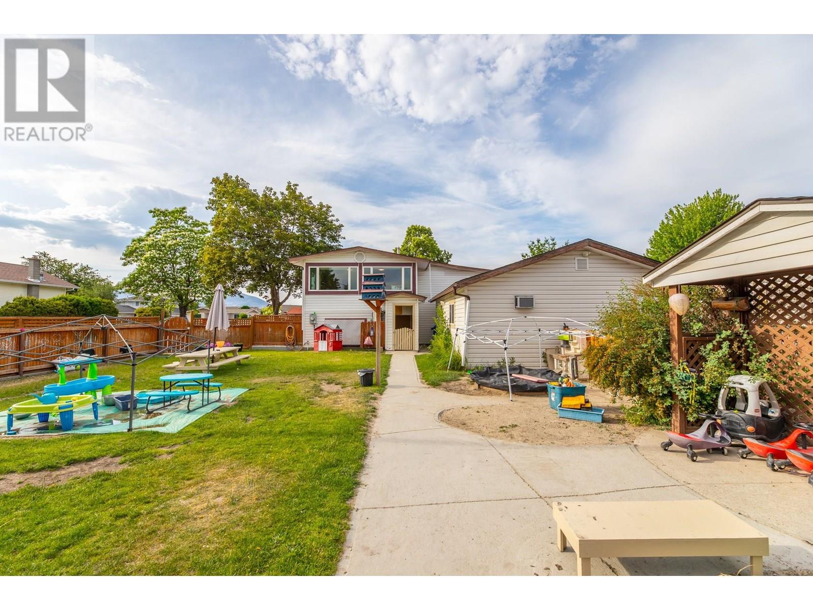 96 Yorkton Avenue, Penticton, British Columbia  V2A 3V1 - Photo 16 - 10352171