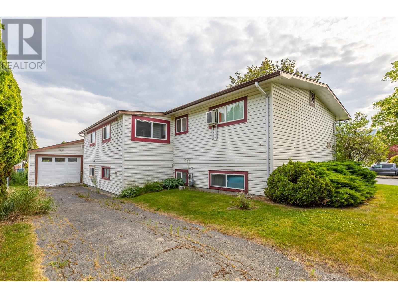 96 Yorkton Avenue, Penticton, British Columbia  V2A 3V1 - Photo 36 - 10352171
