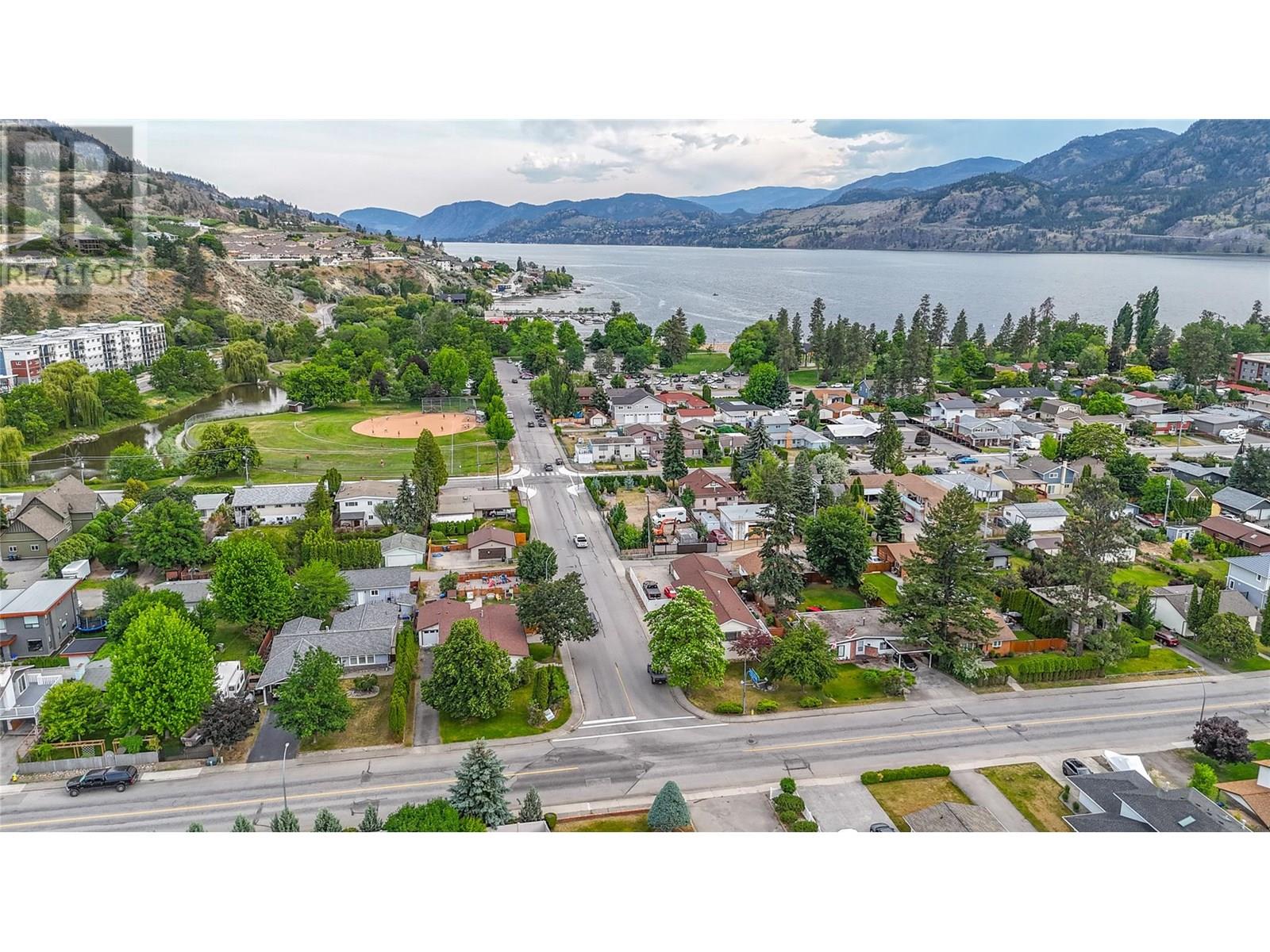 96 Yorkton Avenue, Penticton, British Columbia  V2A 3V1 - Photo 43 - 10352171