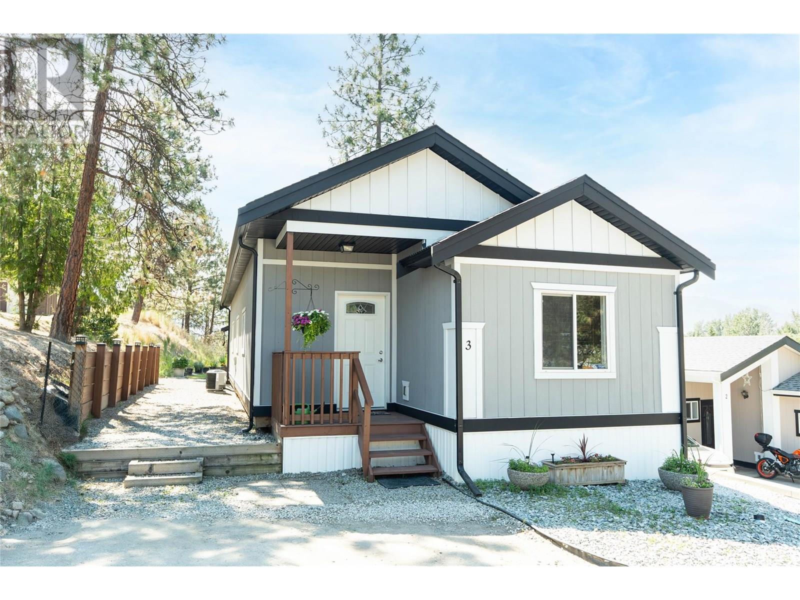 1860 Boucherie Road Unit# 3, West Kelowna, British Columbia  V4T 1Z9 - Photo 1 - 10352233