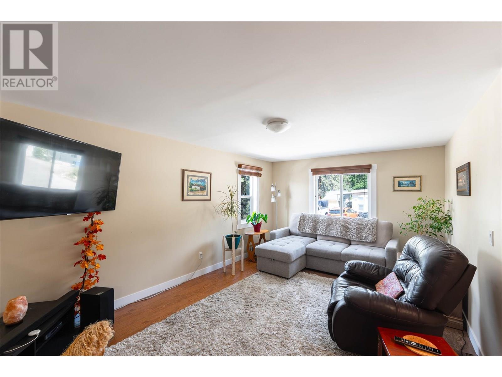 1860 Boucherie Road Unit# 3, West Kelowna, British Columbia  V4T 1Z9 - Photo 5 - 10352233