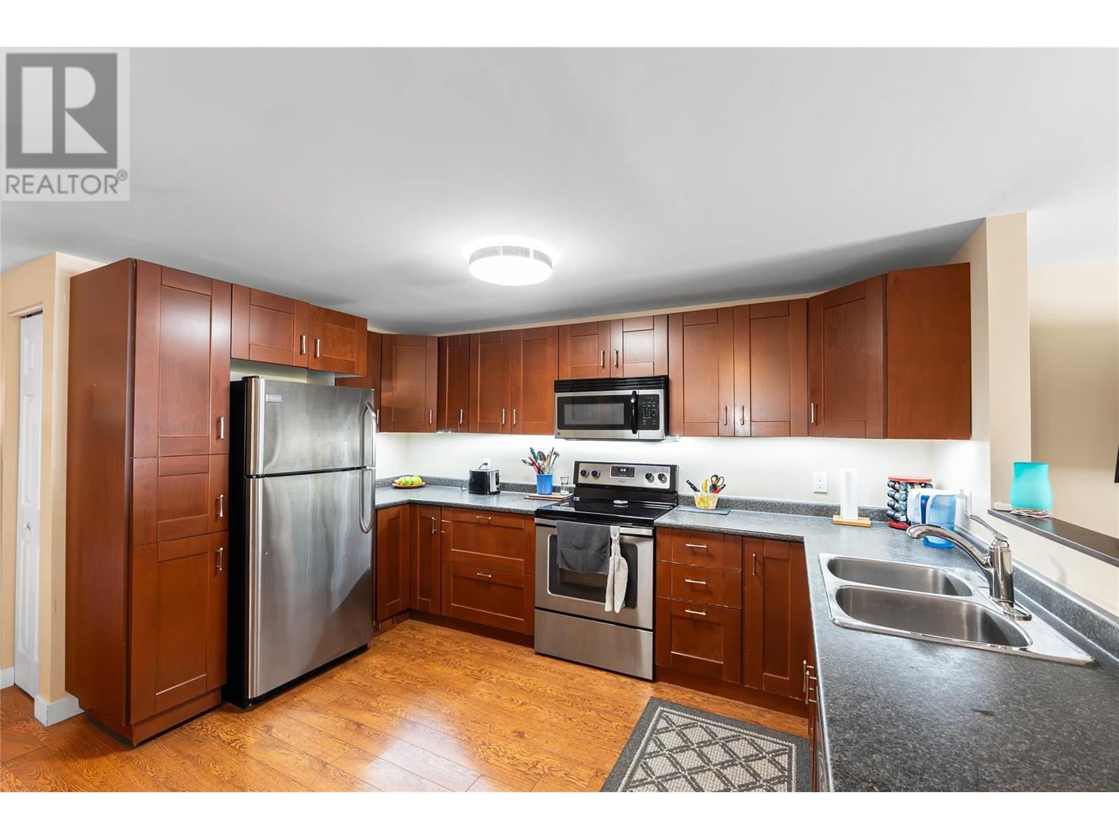 1860 Boucherie Road Unit# 3, West Kelowna, British Columbia  V4T 1Z9 - Photo 8 - 10352233