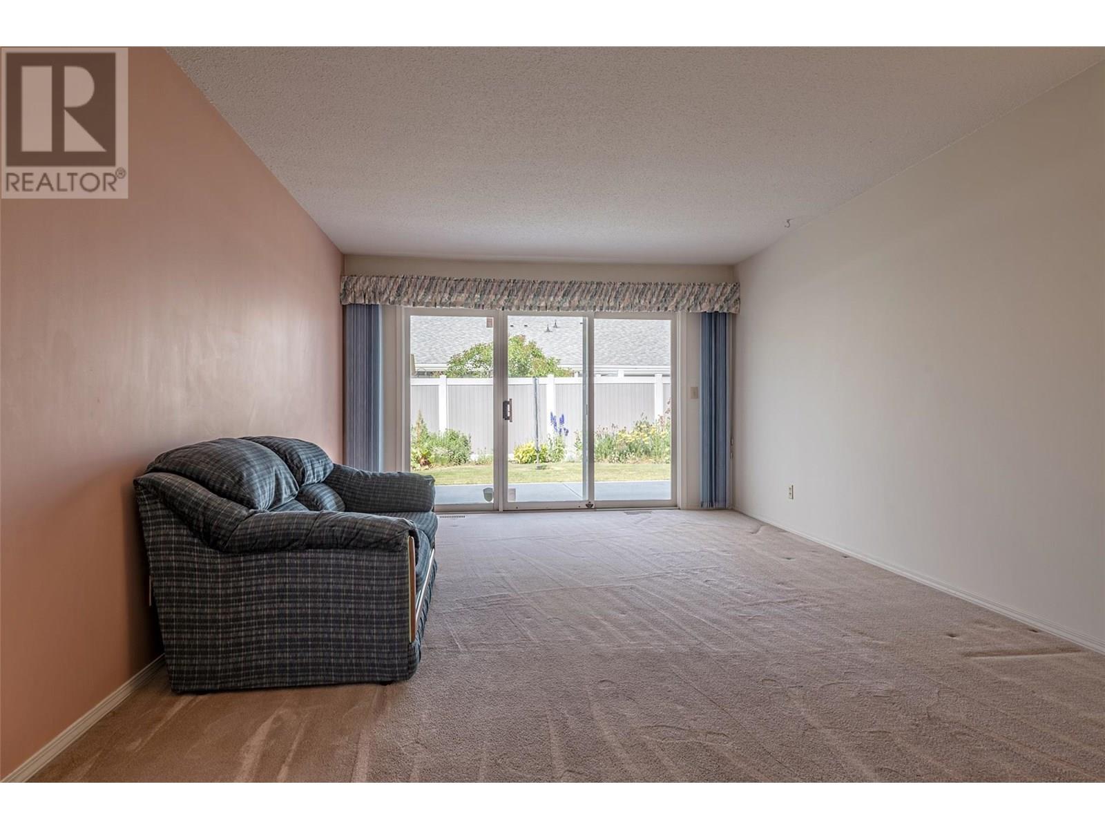 3900 27th Avenue Unit# 43 Lot# 105, Vernon, British Columbia  V1T 9E6 - Photo 5 - 10352279