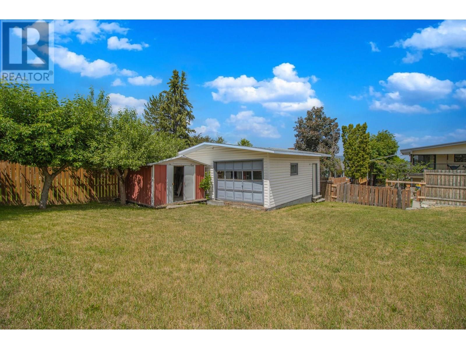 604 16th  S Street, Cranbrook, British Columbia  V1C 5V4 - Photo 7 - 10352356