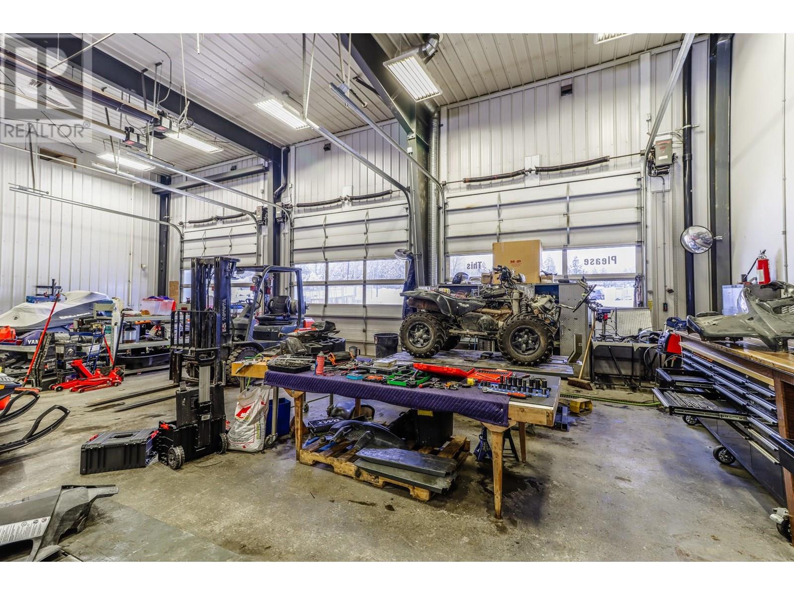 1142 304th Street, Marysville, British Columbia  V1A 3H6 - Photo 16 - 10352313