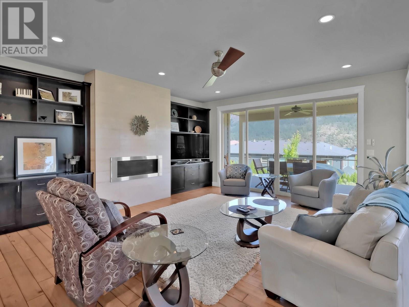 18451 Crystal Waters Road Unit# 16, Lake Country, British Columbia  V4V 2G2 - Photo 5 - 10351955