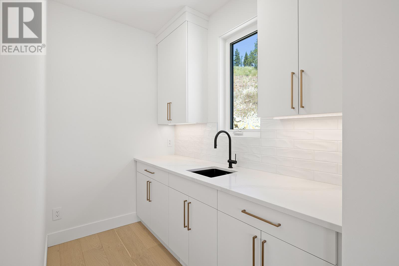 3462 Hilltown Close, Kelowna, British Columbia  V1V 0H4 - Photo 10 - 10351990