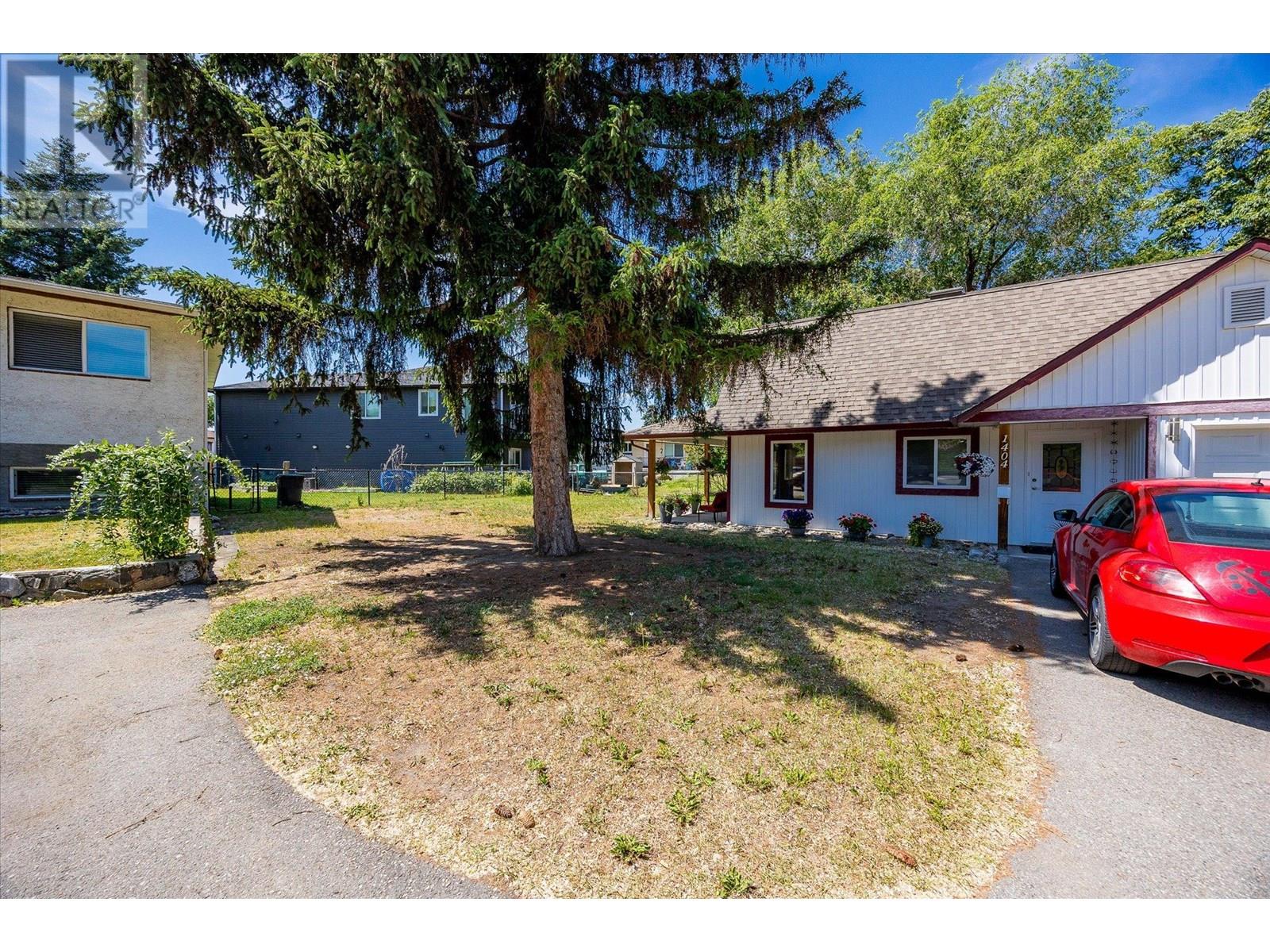 1404 Inkar Road, Kelowna, British Columbia  V1Y 8H7 - Photo 30 - 10351939