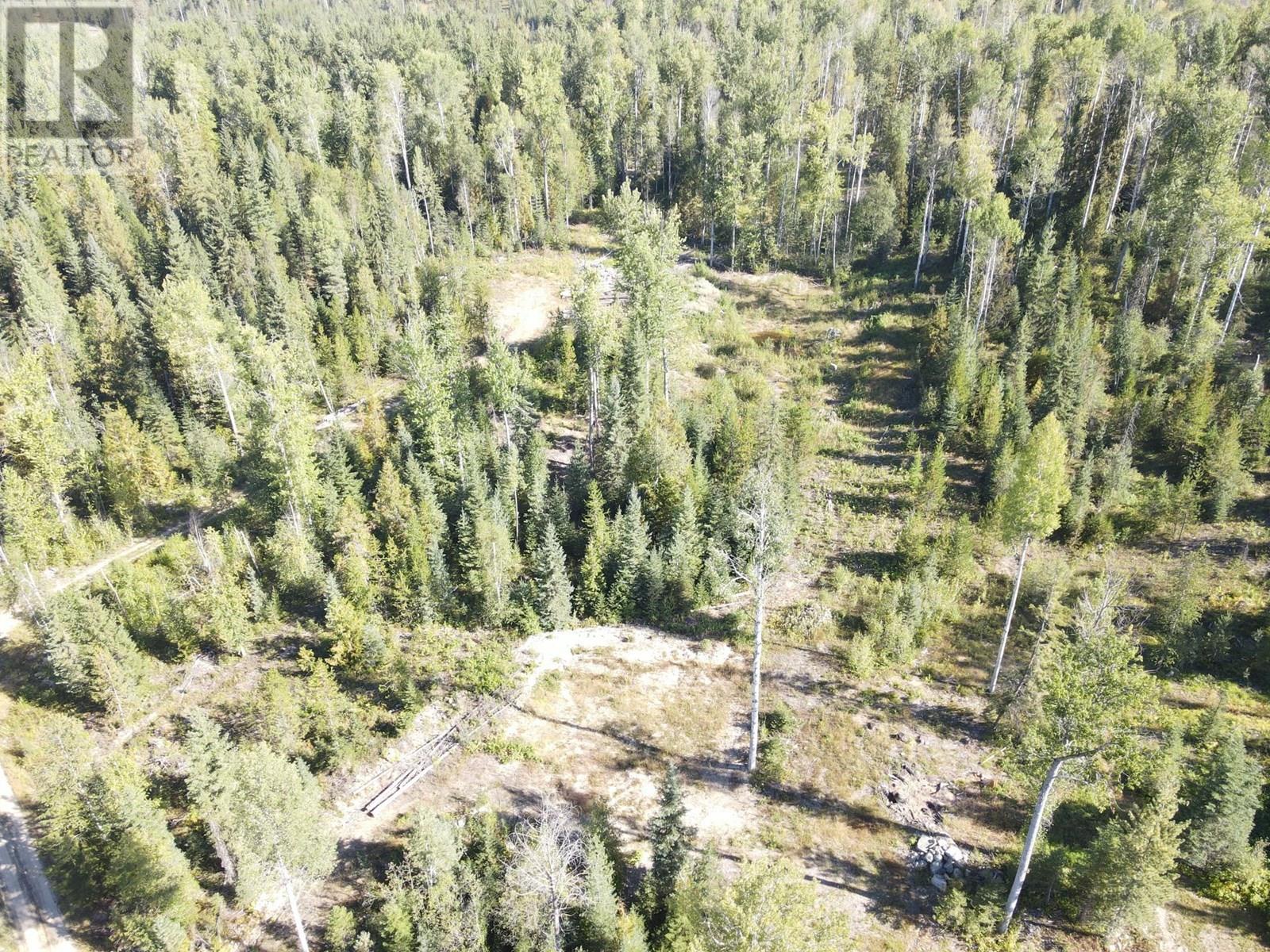 7826 3 Highway, Yahk, British Columbia  V0B 2P0 - Photo 30 - 10352619