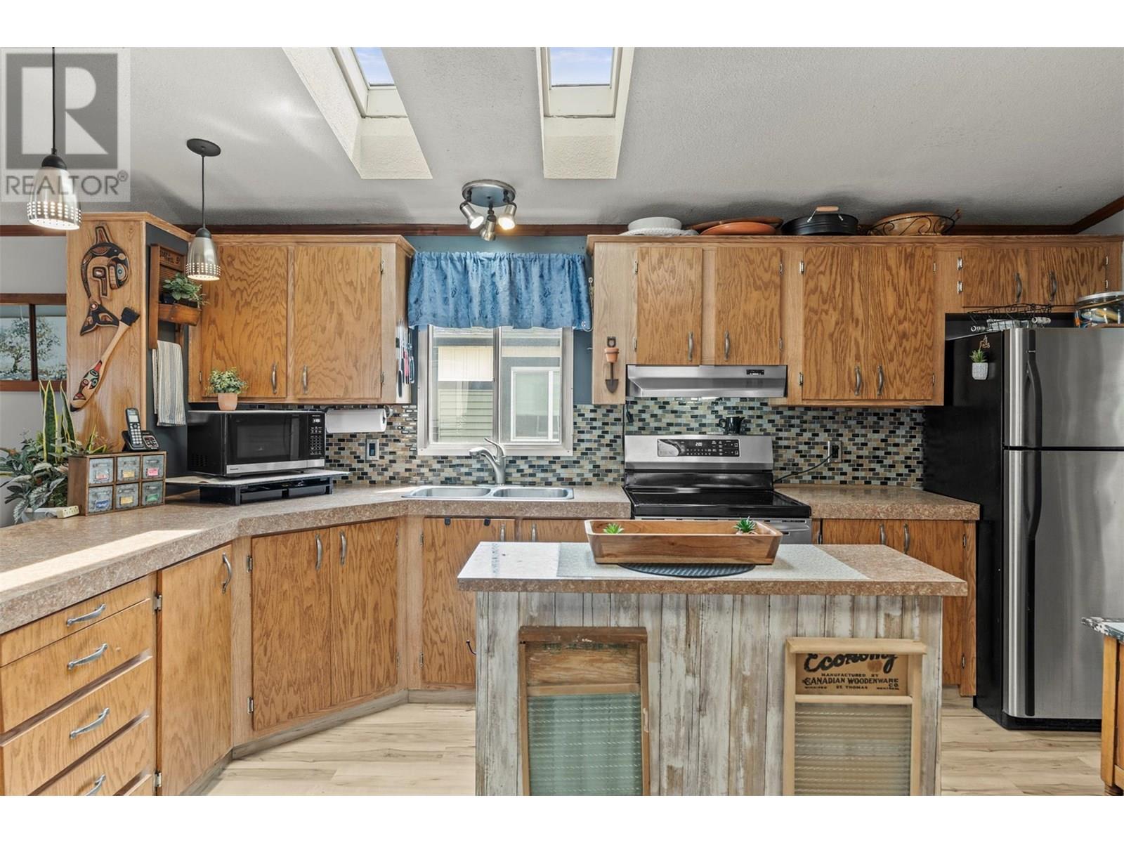 9020 Jim Bailey Road Unit# 48 Lot# 48, Kelowna, British Columbia  V4V 1E5 - Photo 45 - 10351377