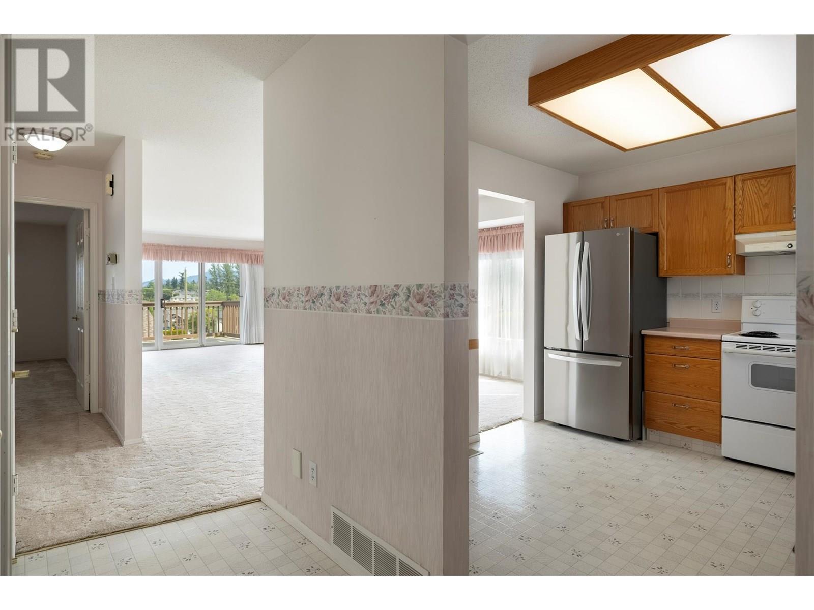 3930 20 Street Unit# 2, Vernon, British Columbia  V1T 4C9 - Photo 5 - 10352446