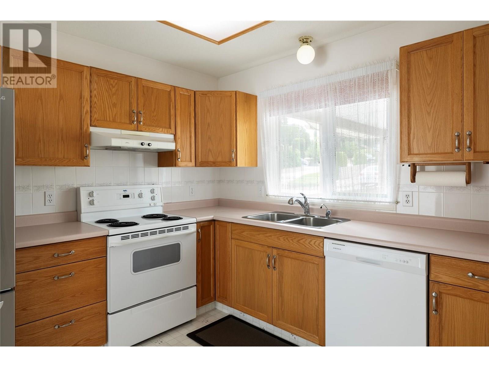 3930 20 Street Unit# 2, Vernon, British Columbia  V1T 4C9 - Photo 7 - 10352446