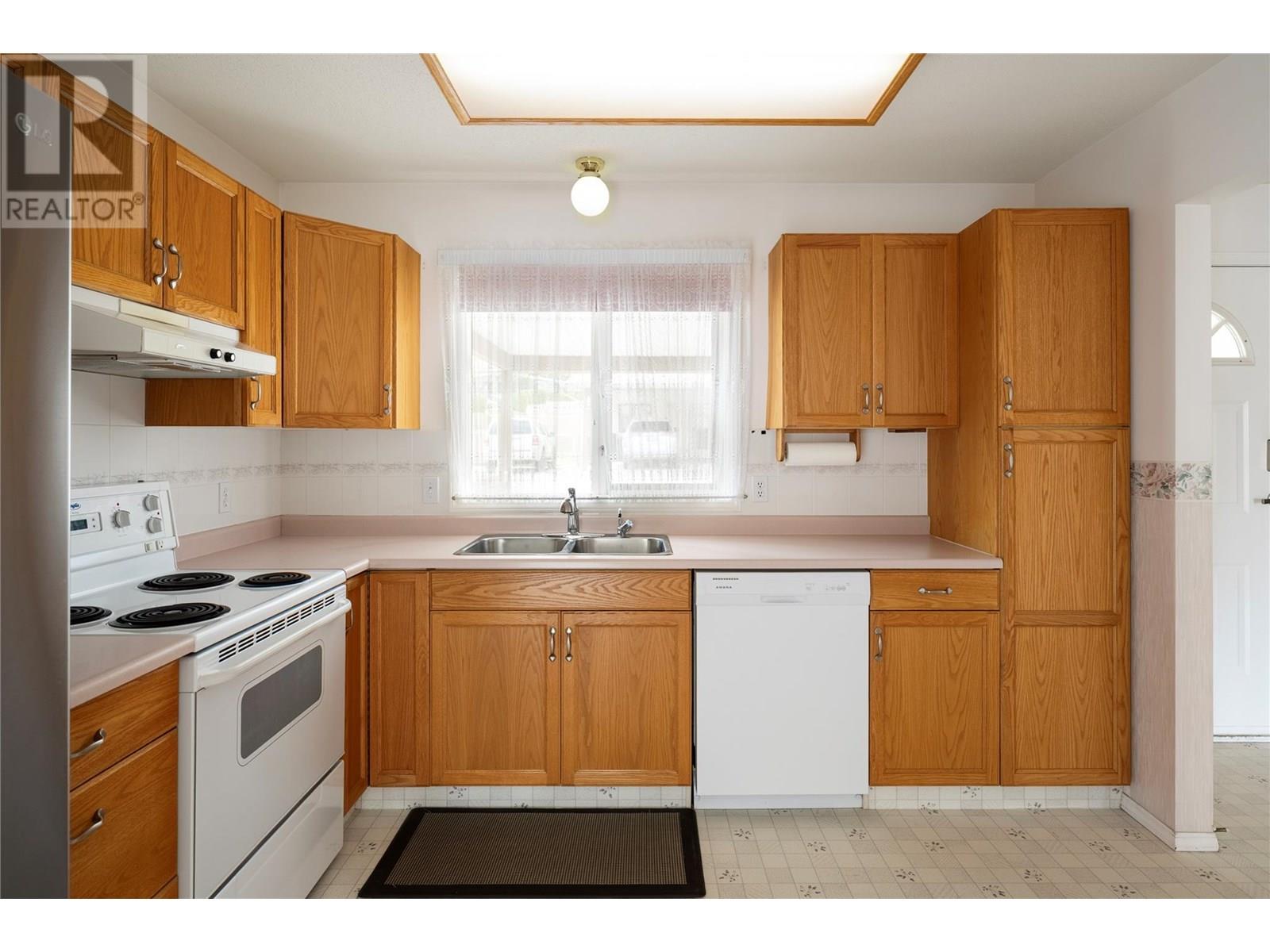 3930 20 Street Unit# 2, Vernon, British Columbia  V1T 4C9 - Photo 8 - 10352446