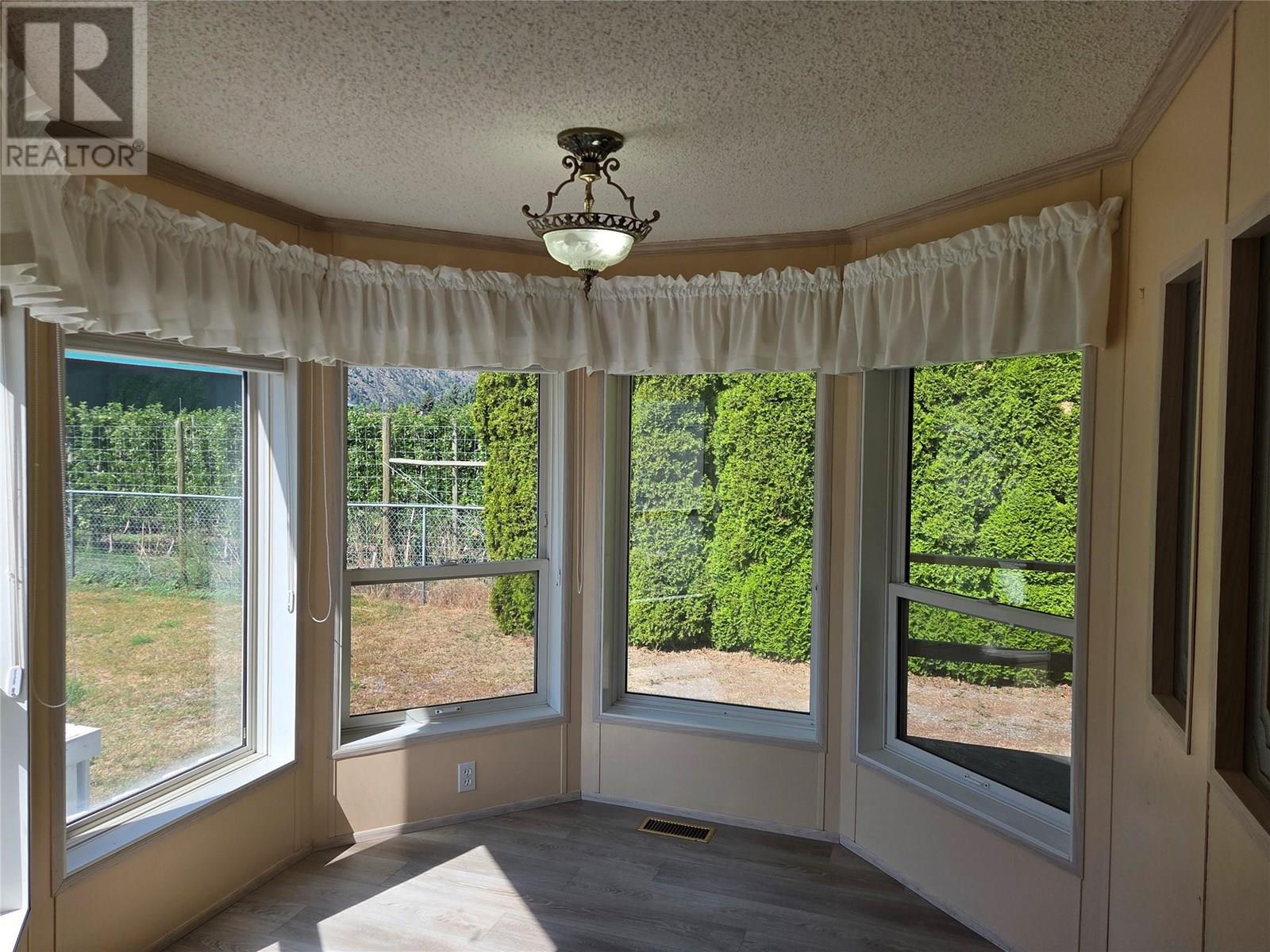 622 Keremeos Bypass Road Unit# 12, Keremeos, British Columbia  V0X 1N1 - Photo 8 - 10352991