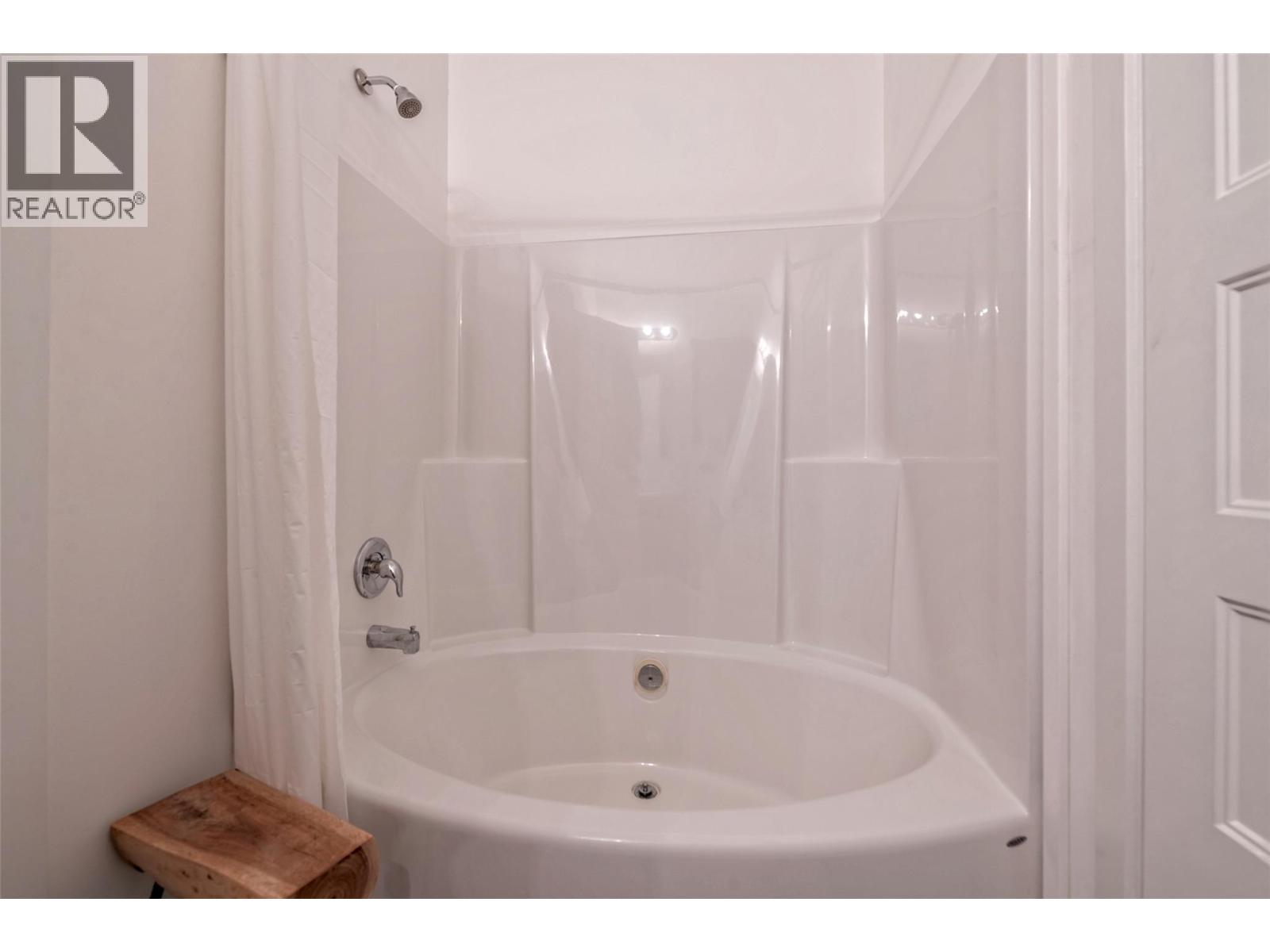 9369 Keithley Road, Vernon, British Columbia  V1H 2C8 - Photo 16 - 10353003