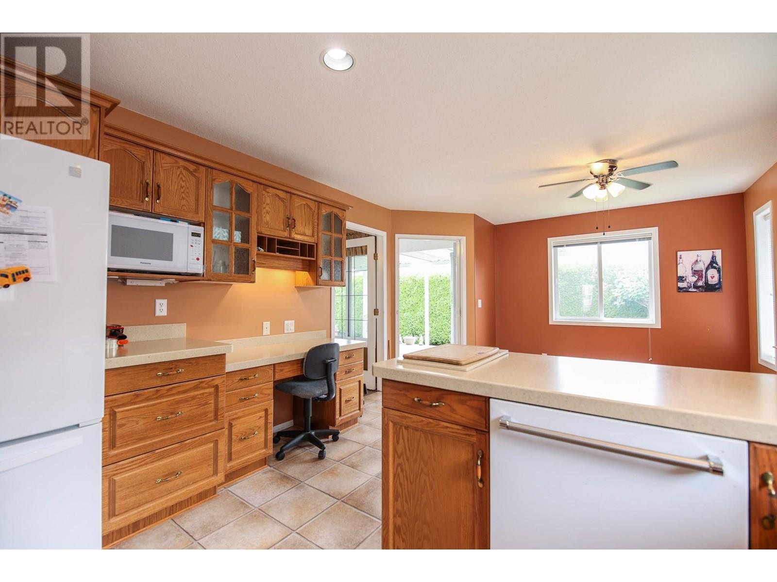 606 Red Wing Drive, Penticton, British Columbia  V2A 8N7 - Photo 16 - 10351382