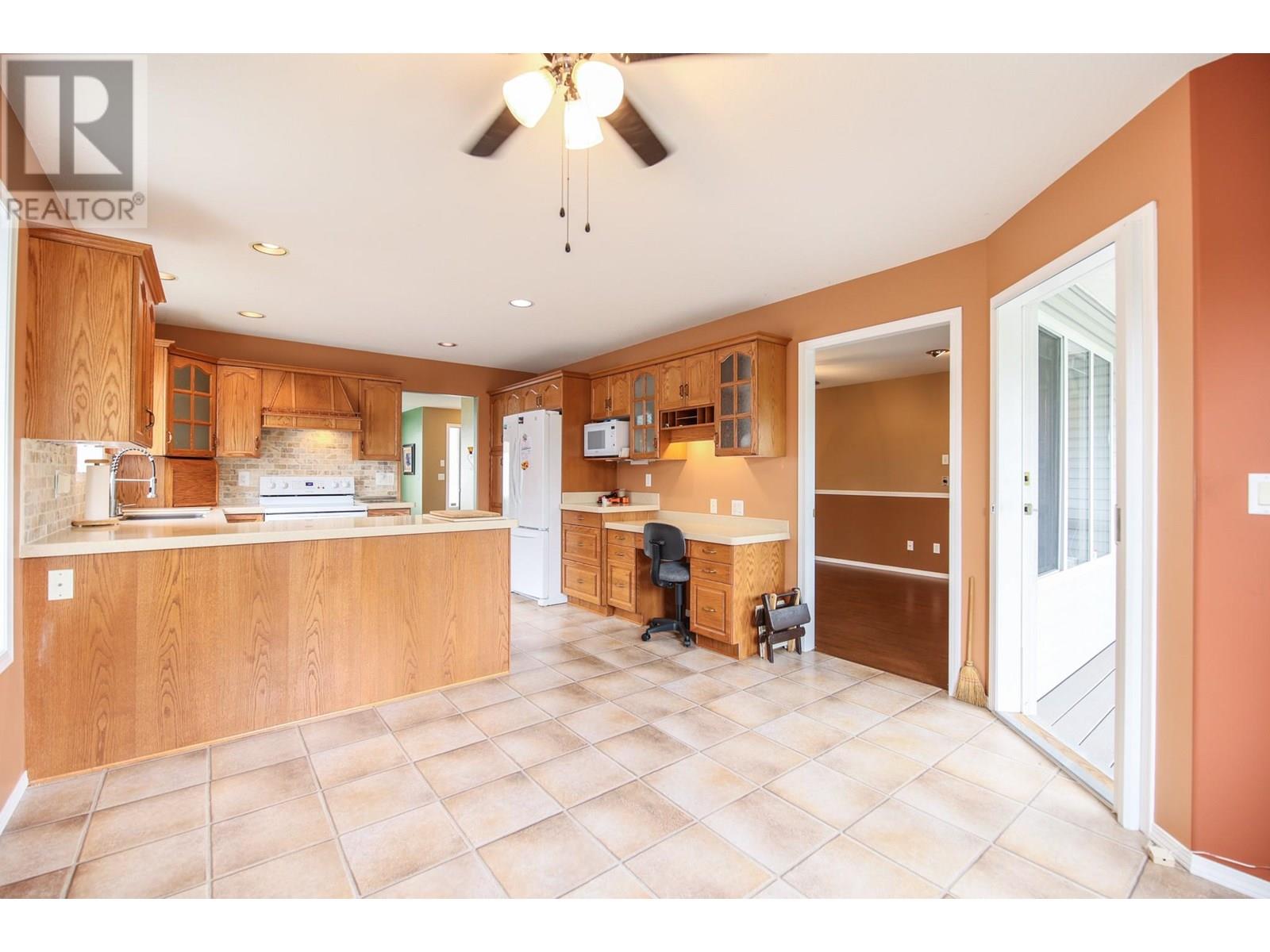 606 Red Wing Drive, Penticton, British Columbia  V2A 8N7 - Photo 18 - 10351382