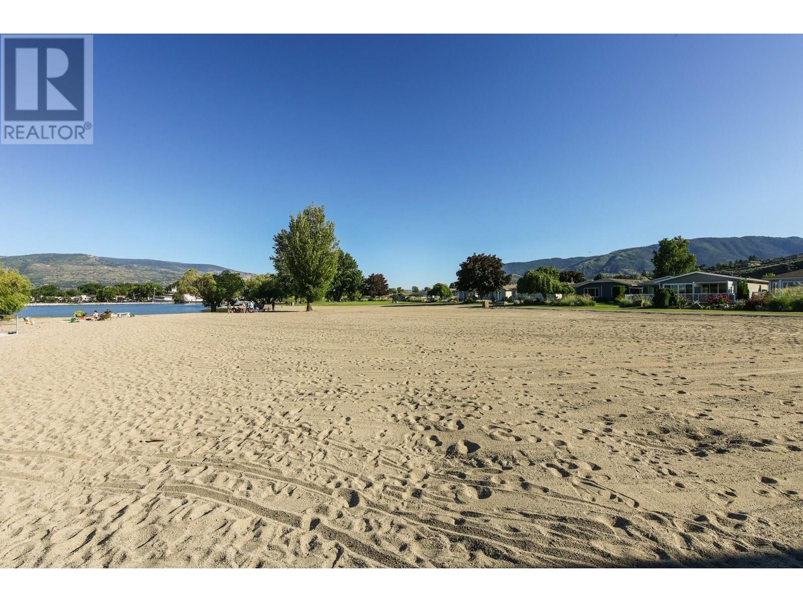 606 Red Wing Drive, Penticton, British Columbia  V2A 8N7 - Photo 74 - 10351382