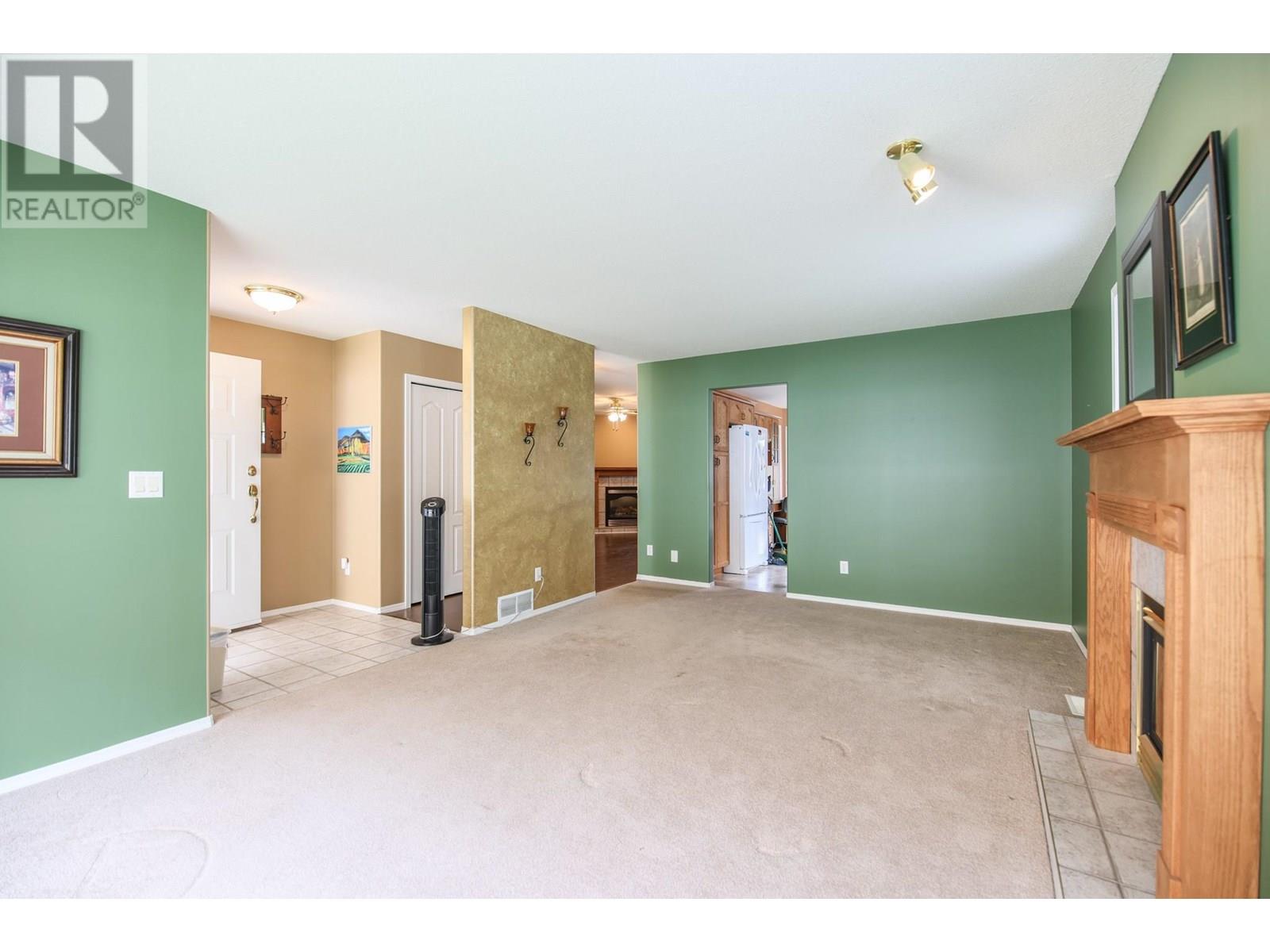 606 Red Wing Drive, Penticton, British Columbia  V2A 8N7 - Photo 9 - 10351382