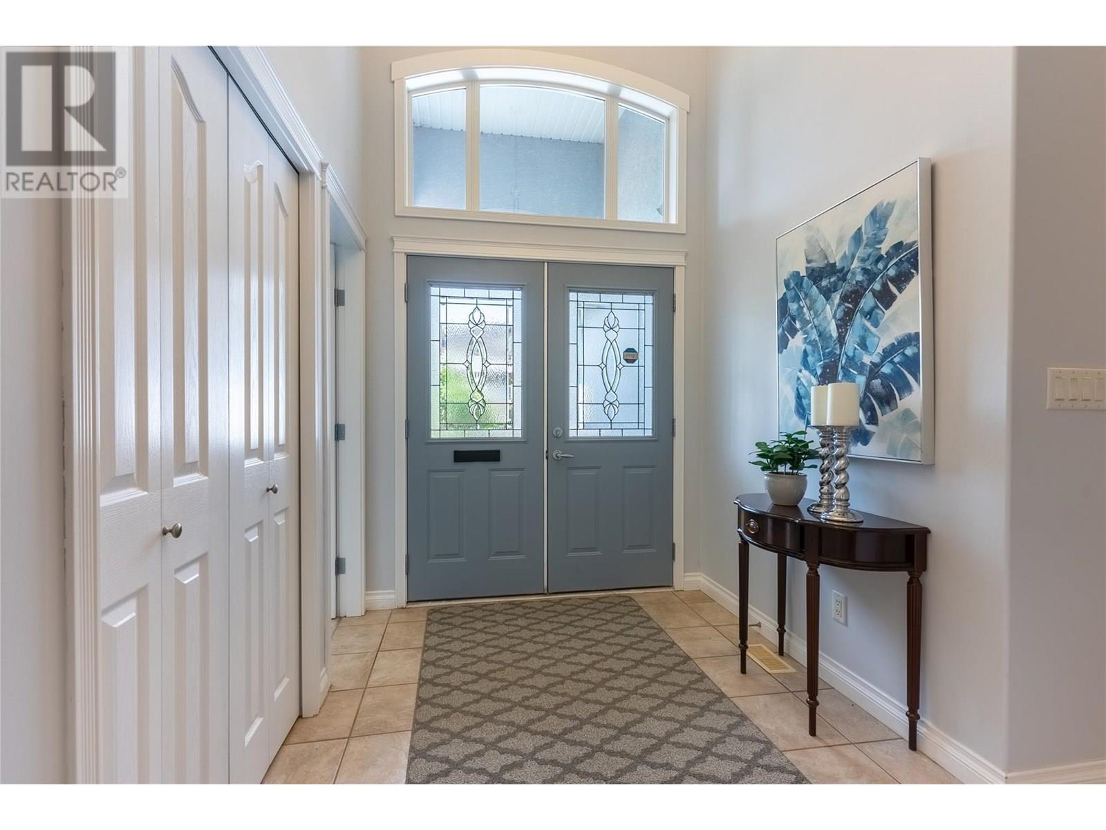 3727 Overlander Drive, Kamloops, British Columbia  V2B 8M4 - Photo 4 - 10353078