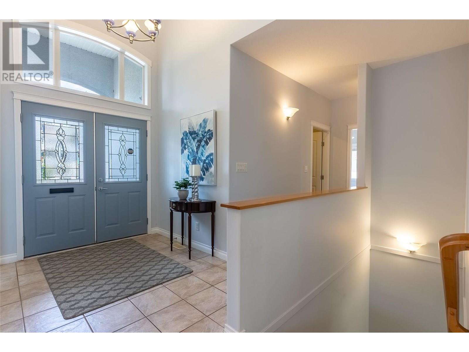 3727 Overlander Drive, Kamloops, British Columbia  V2B 8M4 - Photo 5 - 10353078