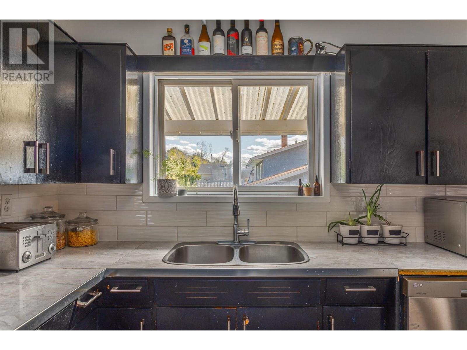 3339 Bothe Road, Kelowna, British Columbia  V1W 3M3 - Photo 32 - 10353133