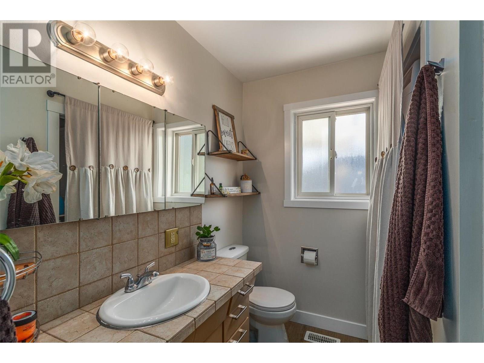 3339 Bothe Road, Kelowna, British Columbia  V1W 3M3 - Photo 37 - 10353133