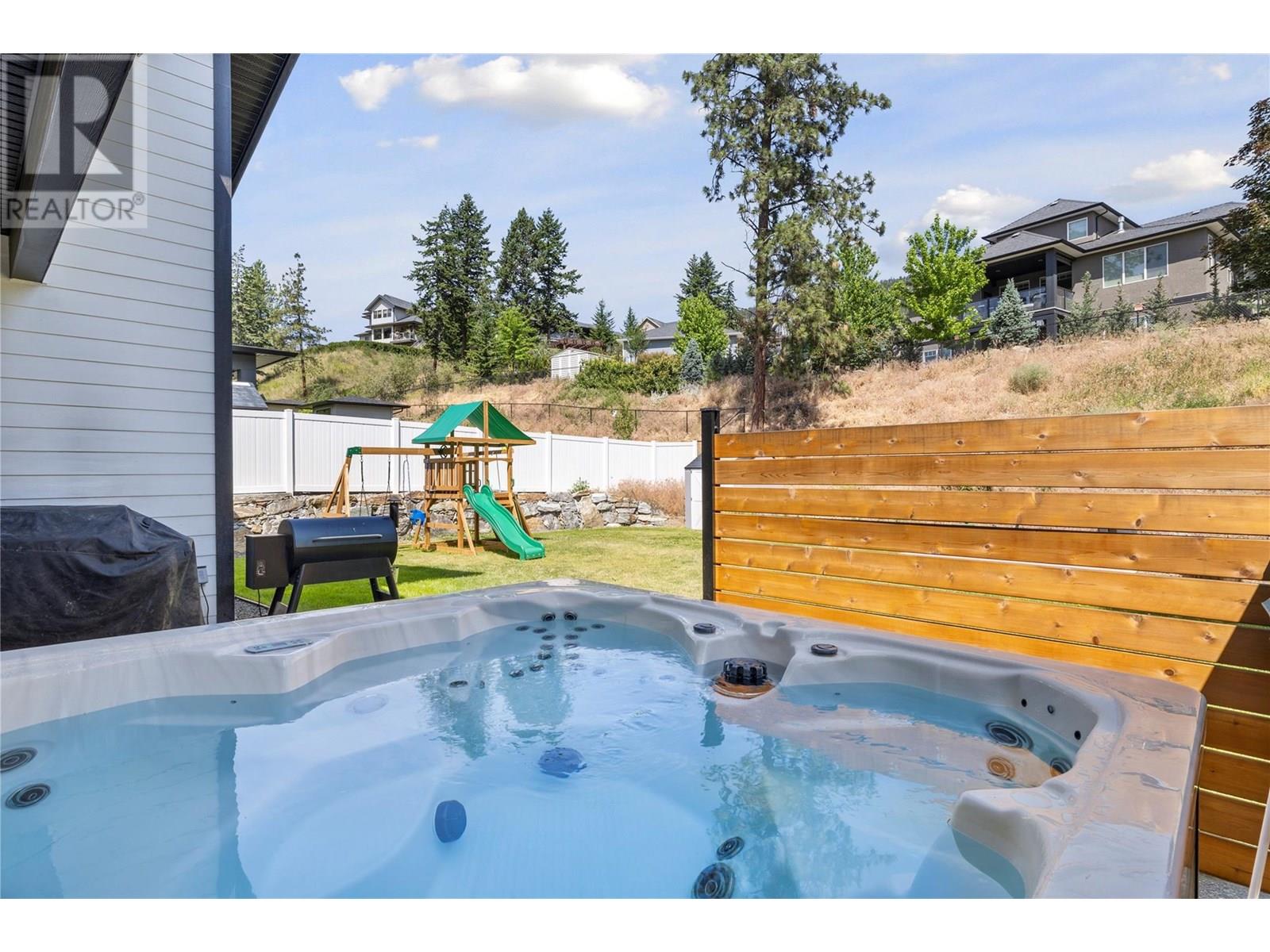 2846 Canyon Crest Drive, West Kelowna, British Columbia  V4T 0E3 - Photo 45 - 10353075